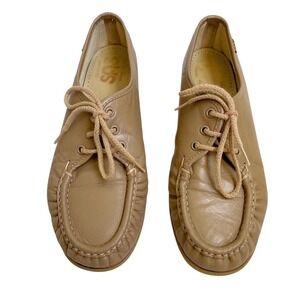 SAS Vtg 90s Minimalist Preppy Polished Tan Lace Up Leather Loafer